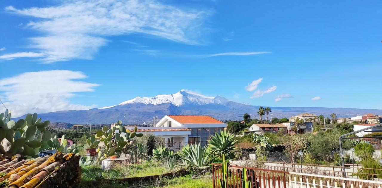 Villa Casa Del Sole Con Vista Sull'Etna A 200 Mt Dal Mare à Acireale Extérieur photo