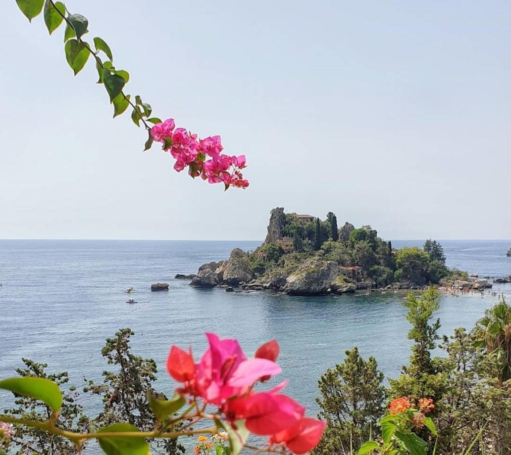 Villa Casa Del Sole Con Vista Sull'Etna A 200 Mt Dal Mare à Acireale Extérieur photo